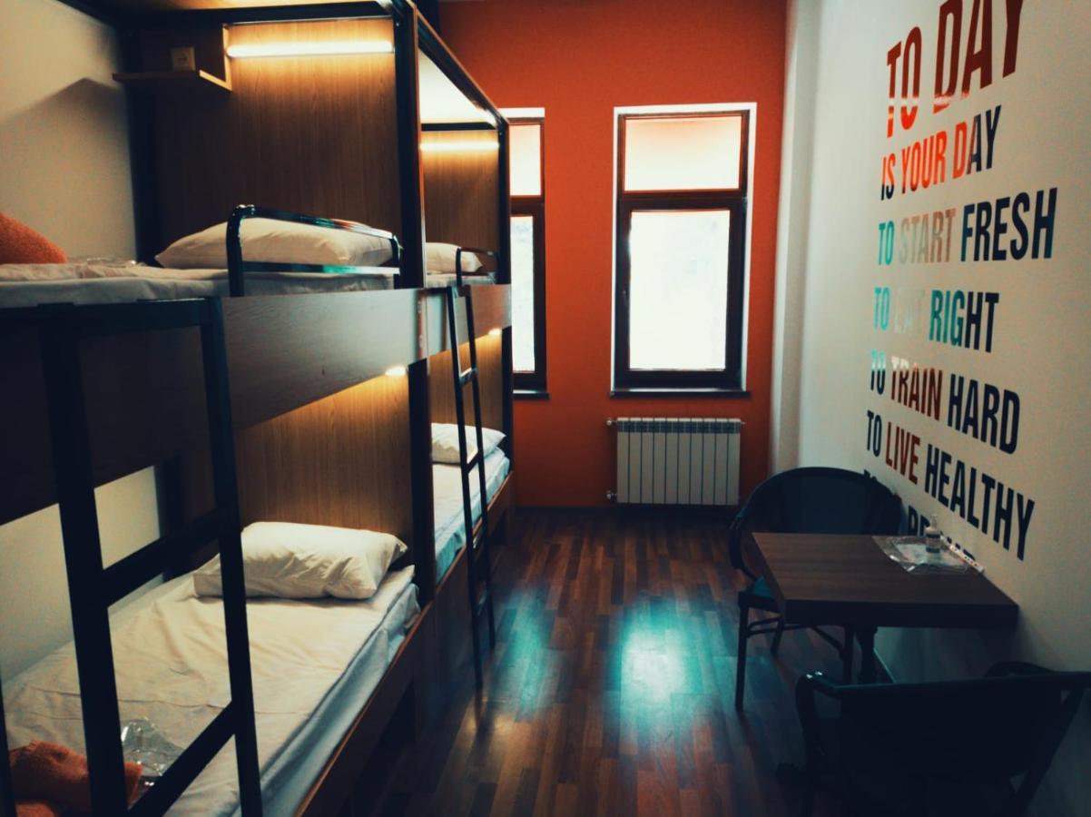 Central Hostel Şǝki Εξωτερικό φωτογραφία
