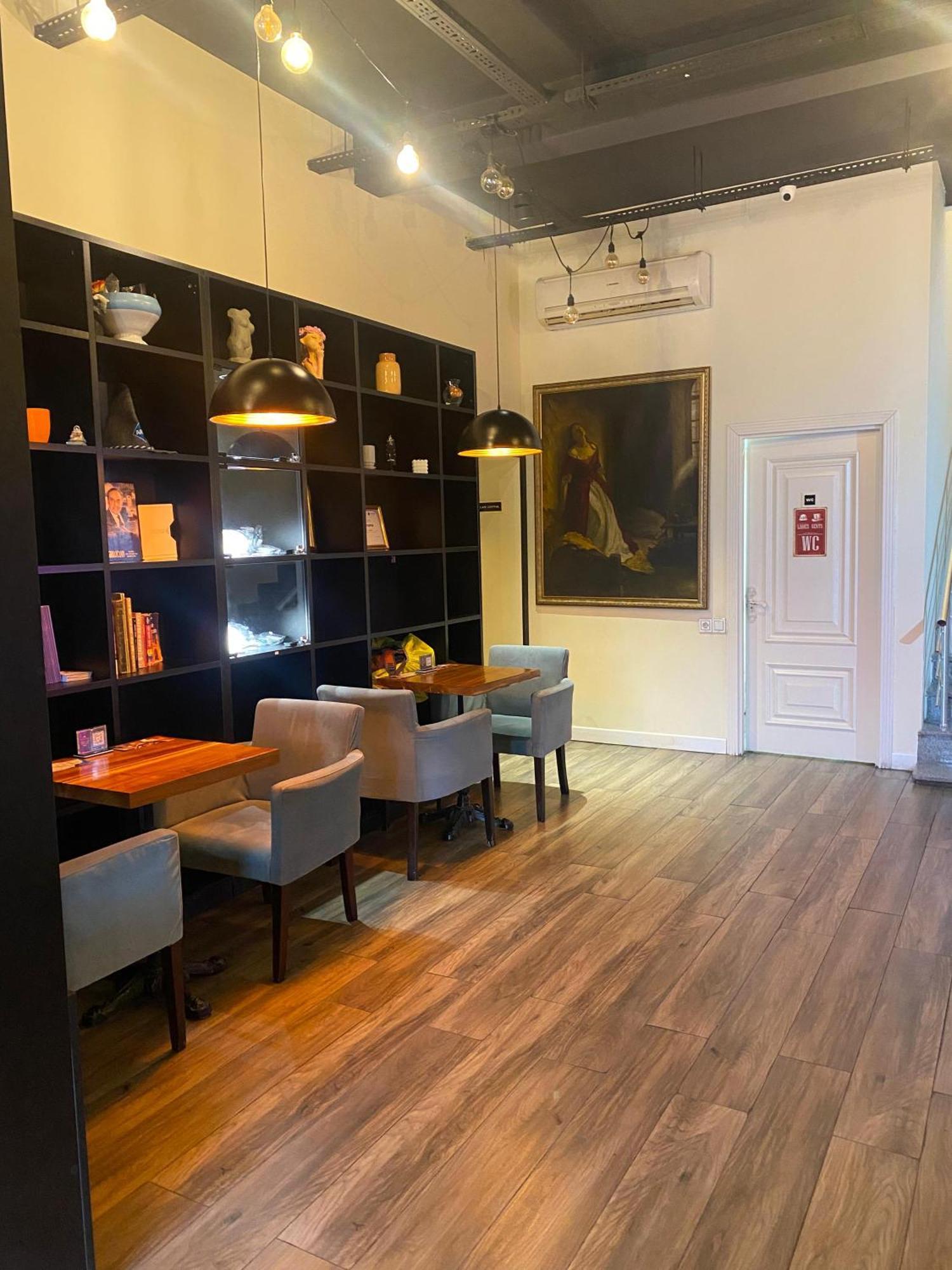 Central Hostel Şǝki Εξωτερικό φωτογραφία
