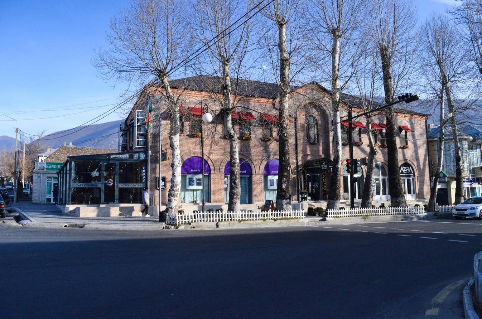 Central Hostel Şǝki Εξωτερικό φωτογραφία